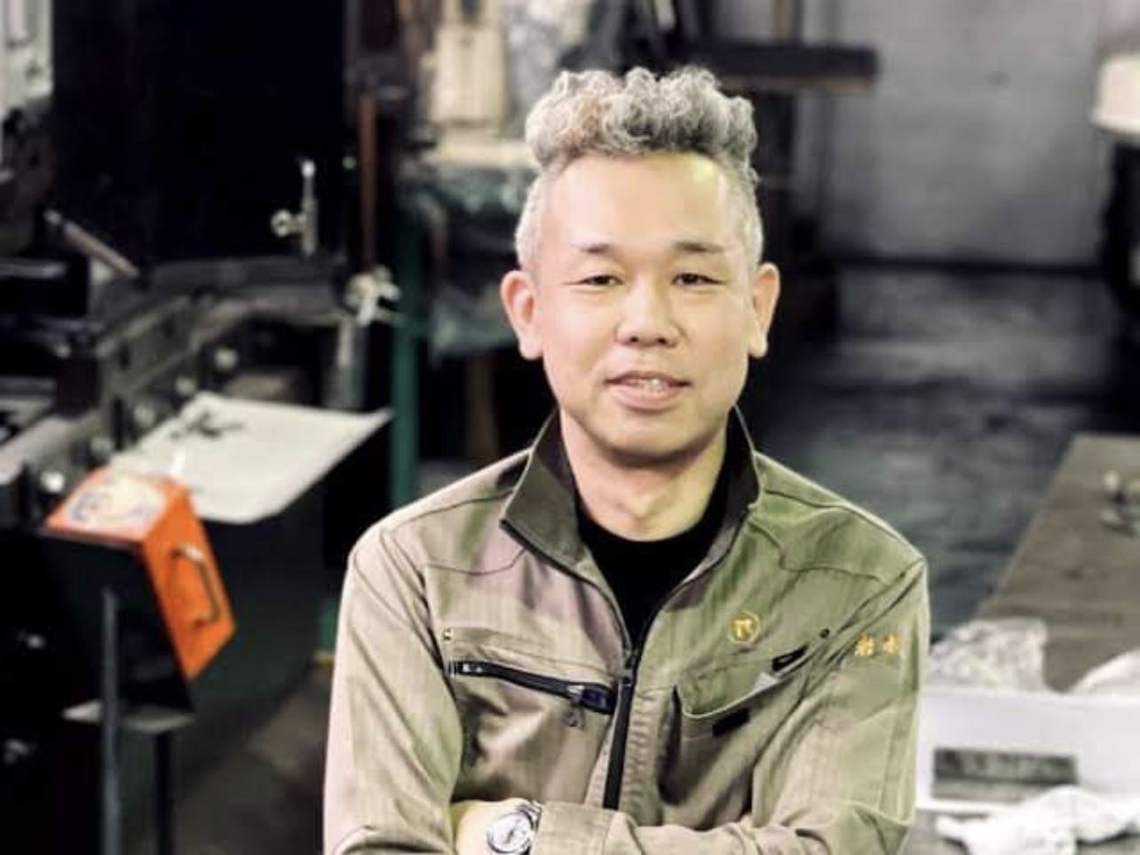 岩水建二さん