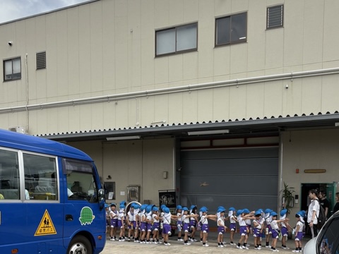 CAB34C9A-6DC4-42A9-B28D-E4D44F1D40B2_4_5005_c