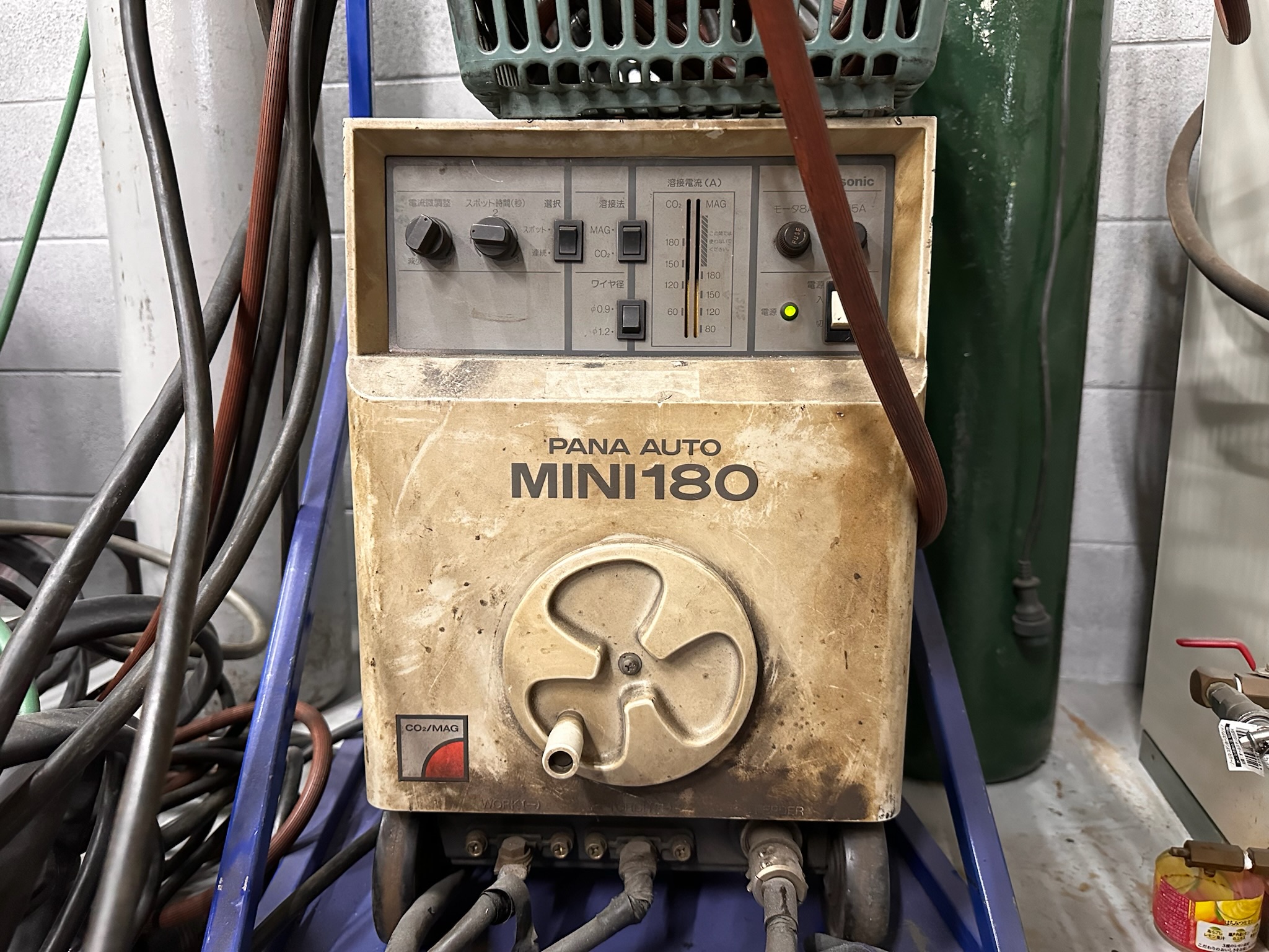 CO2半自動溶接機